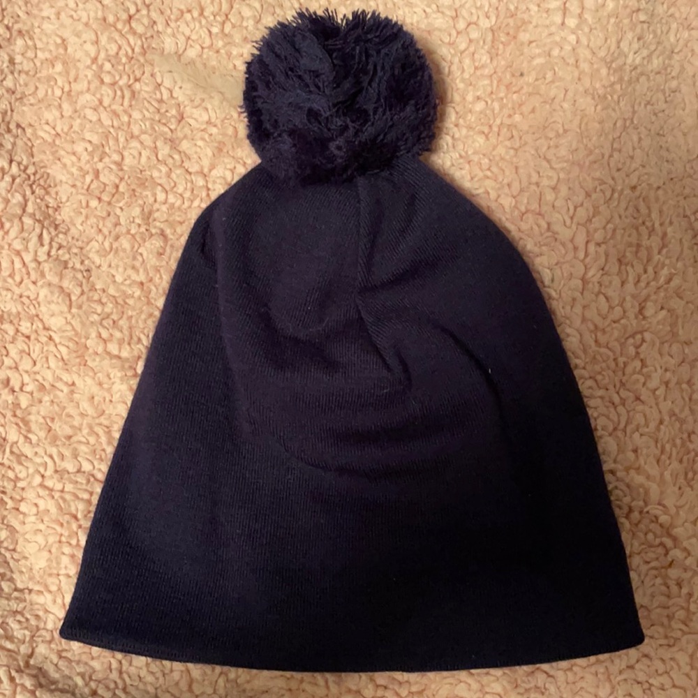 Aritzia beanie ✨